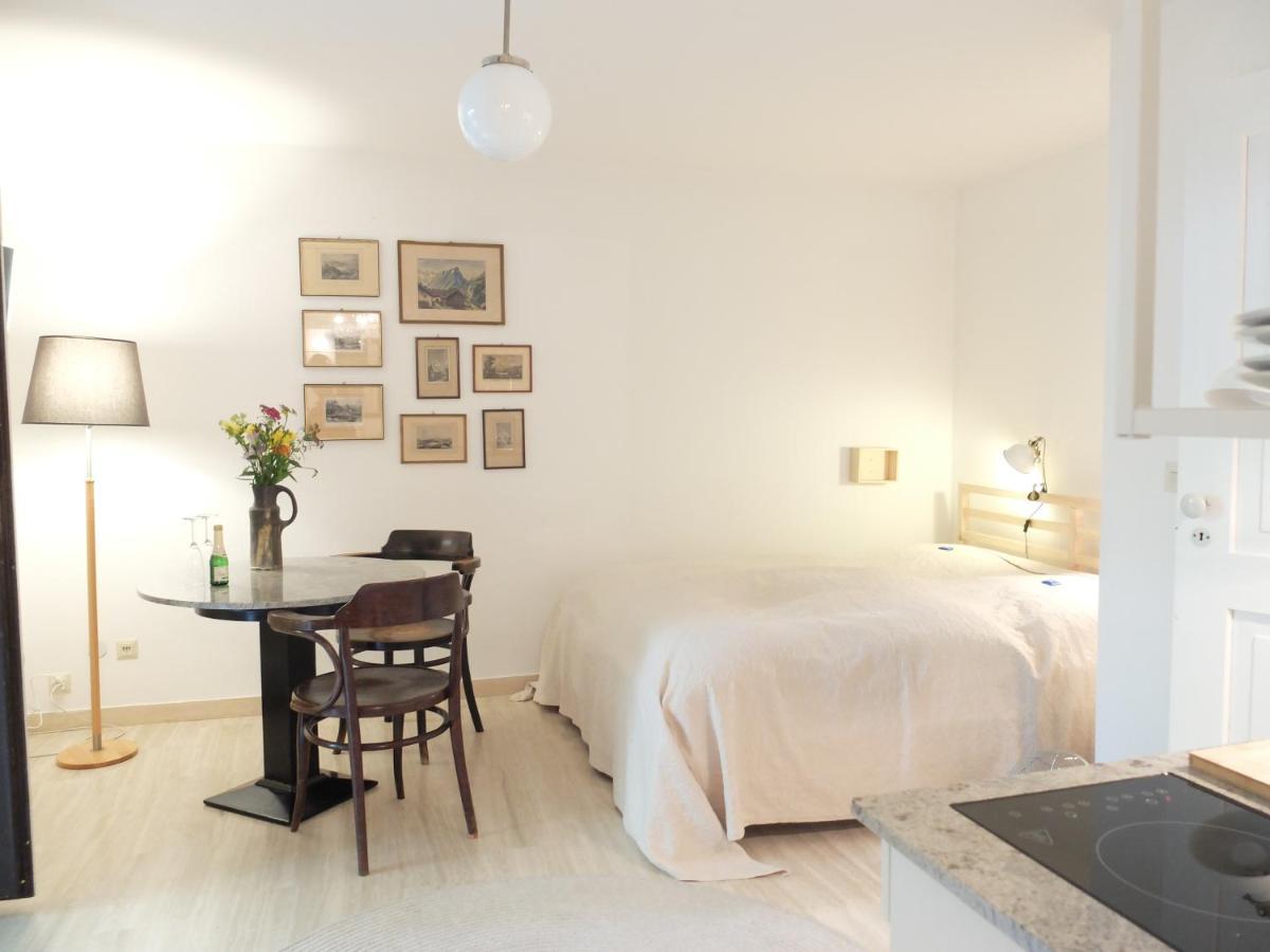 Ferienstudio-Apartment Tausendfreund "Adults Only" Am Chiemsee ไบรท์บรุนน์ อัม คีมเซ ภายนอก รูปภาพ