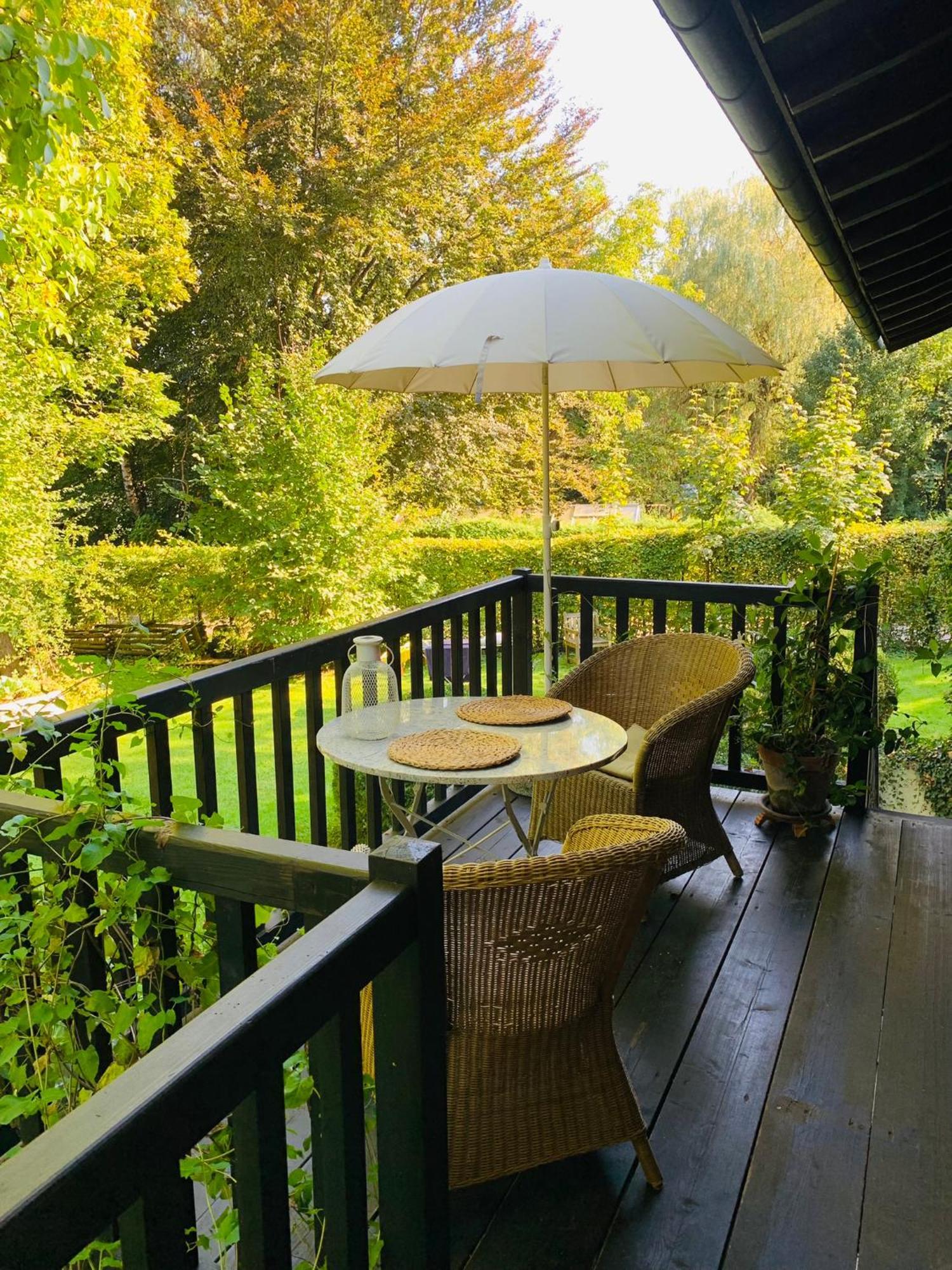 Ferienstudio-Apartment Tausendfreund "Adults Only" Am Chiemsee ไบรท์บรุนน์ อัม คีมเซ ภายนอก รูปภาพ